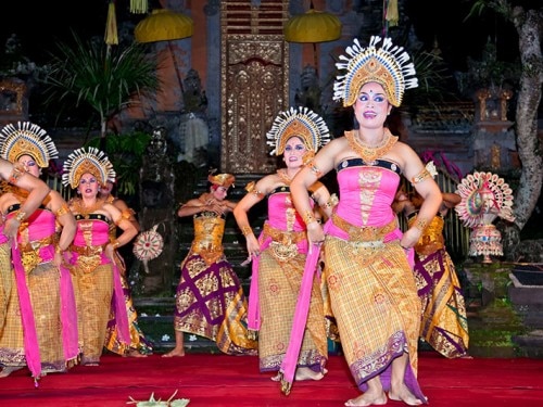 Janger: Bali's Dance For The Young at Heart