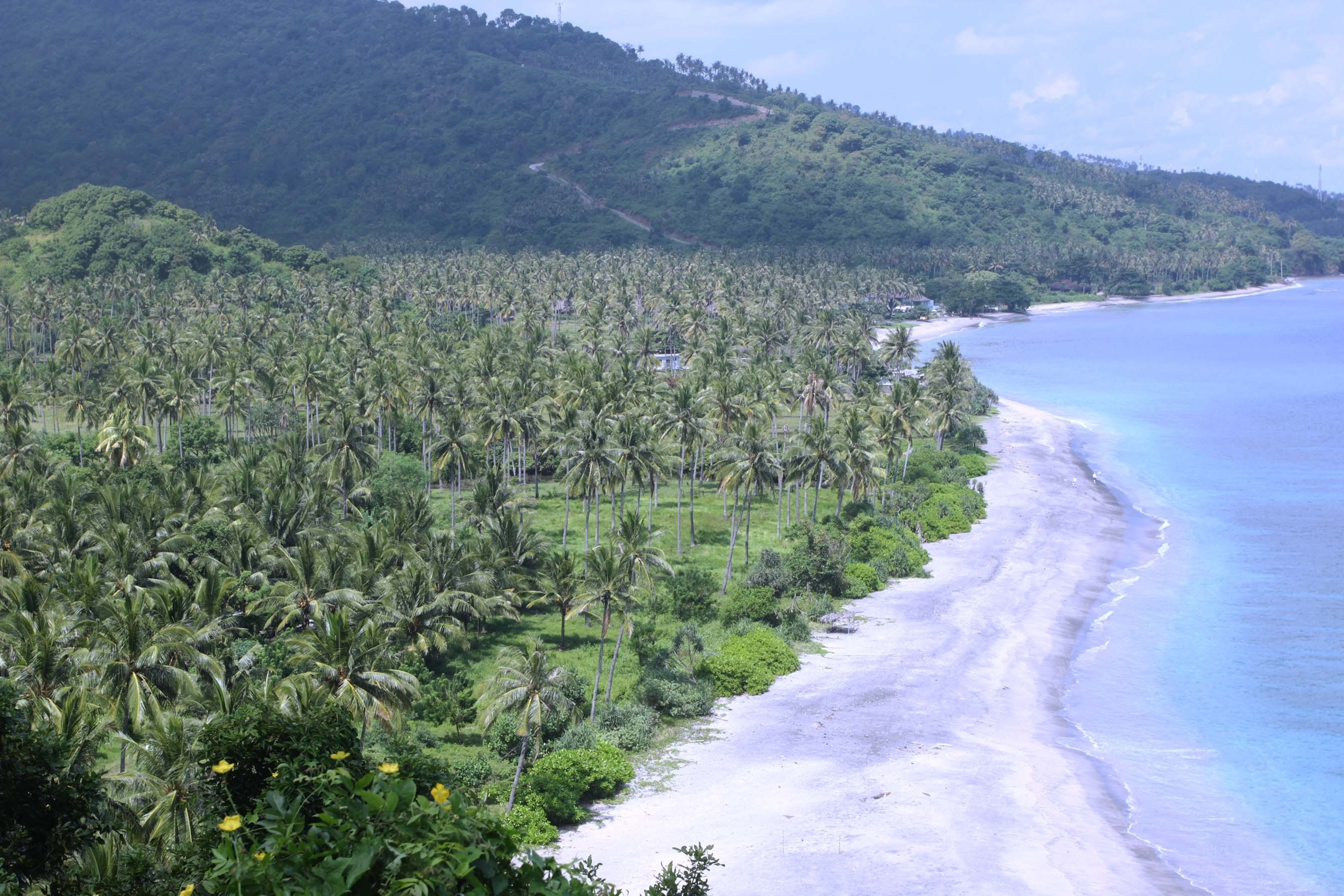 Senggigi Beach: Lombok's Tropical Paradise