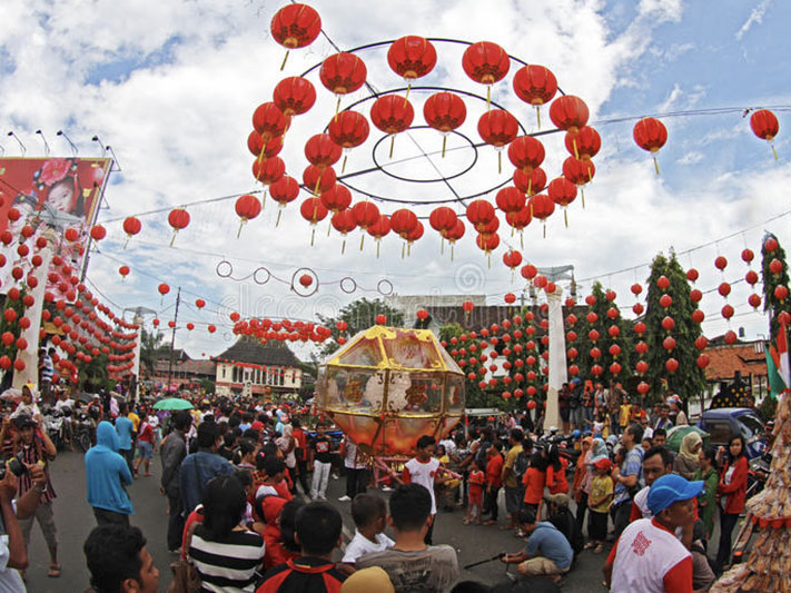 Гребег Судиро: китайский Новый год в городе Соло