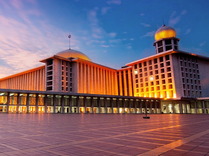 Jakarta’s Inspiring Istiqlal Mosque
