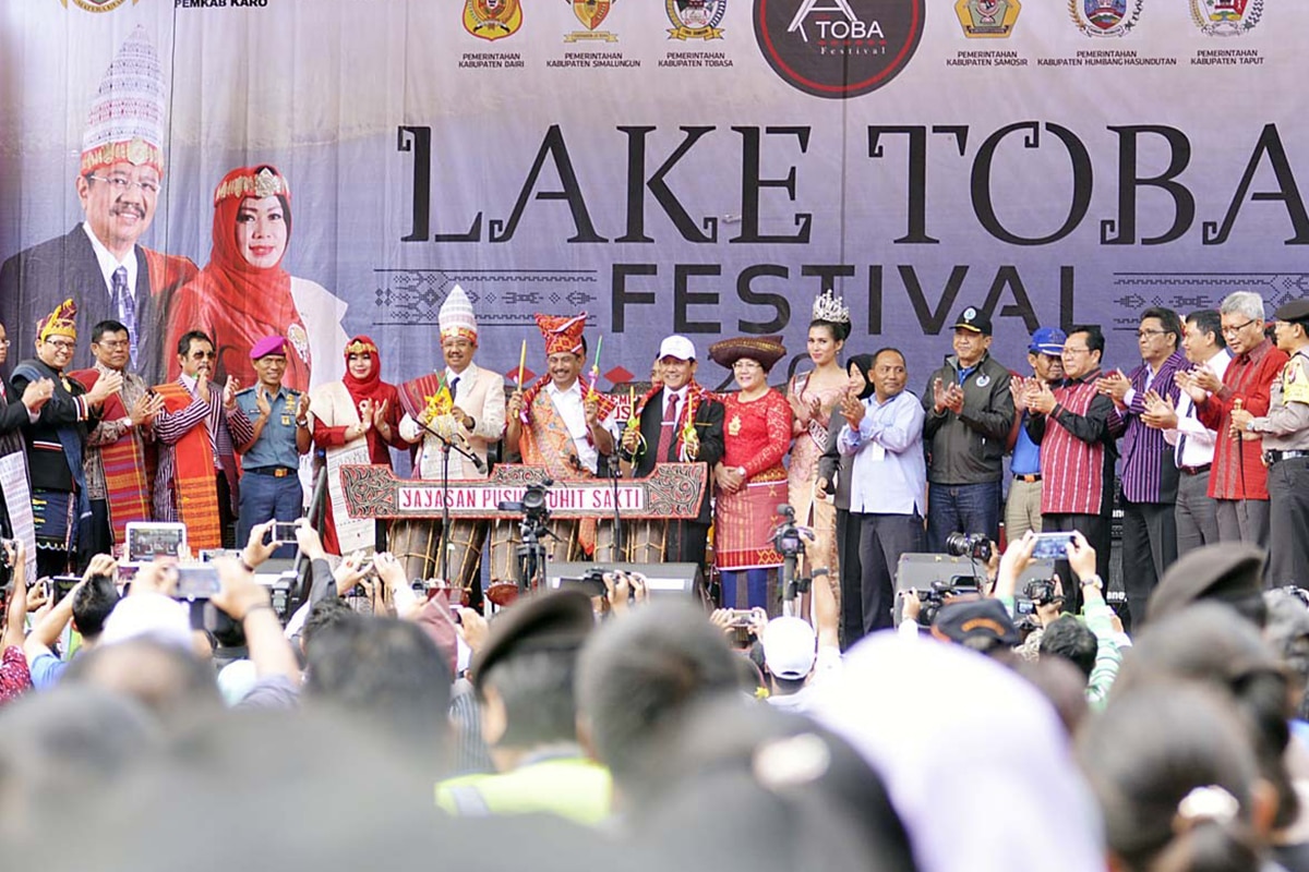 LAKE TOBA FESTIVAL 2018: Lively Sounds, Stunning Sights and Ancient Traditions