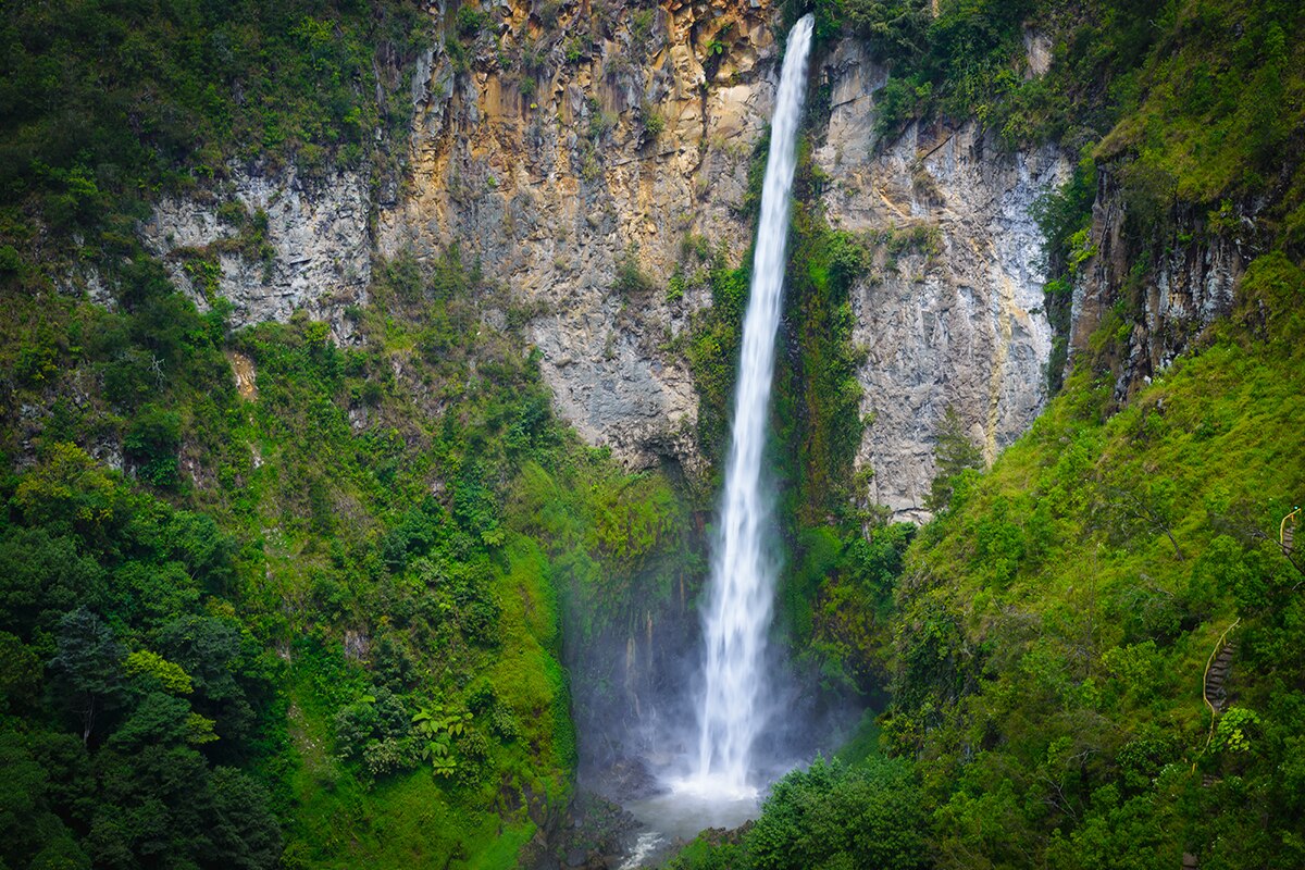 lake toba