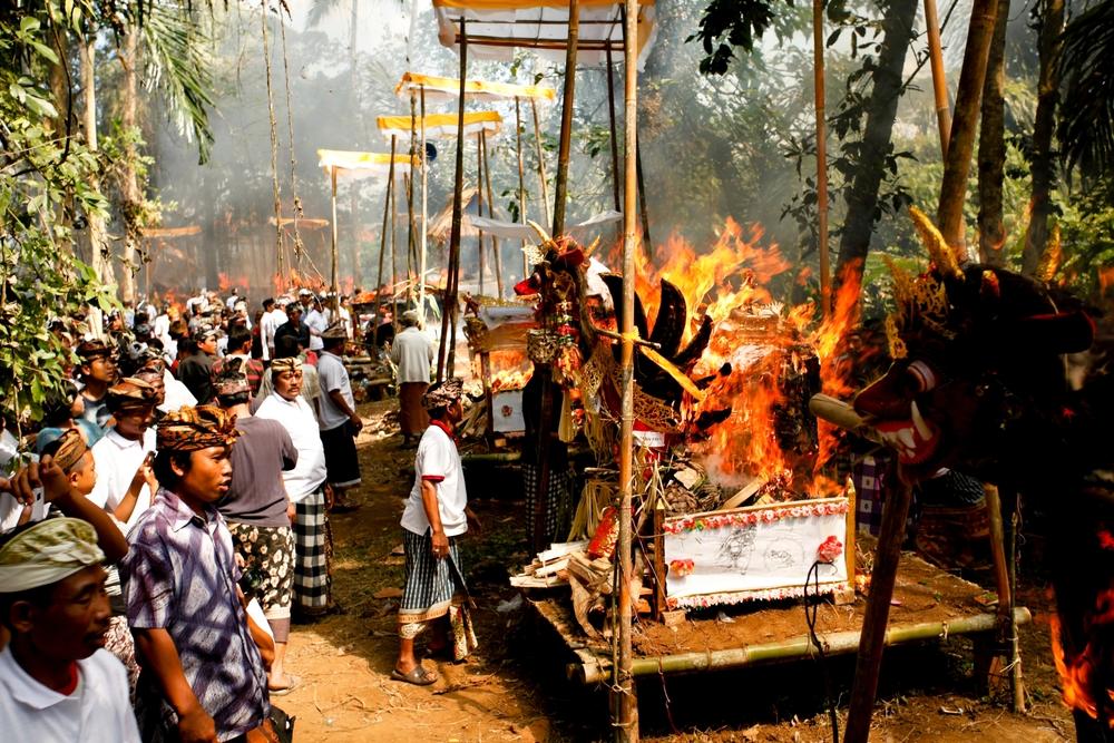Get to Know the Ngaben Ceremony as a Tradition of Honoring the Spirit