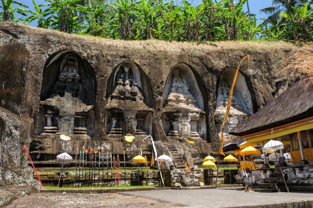 발리에 평화로운 고대 유적지, 구눙 카위 사원