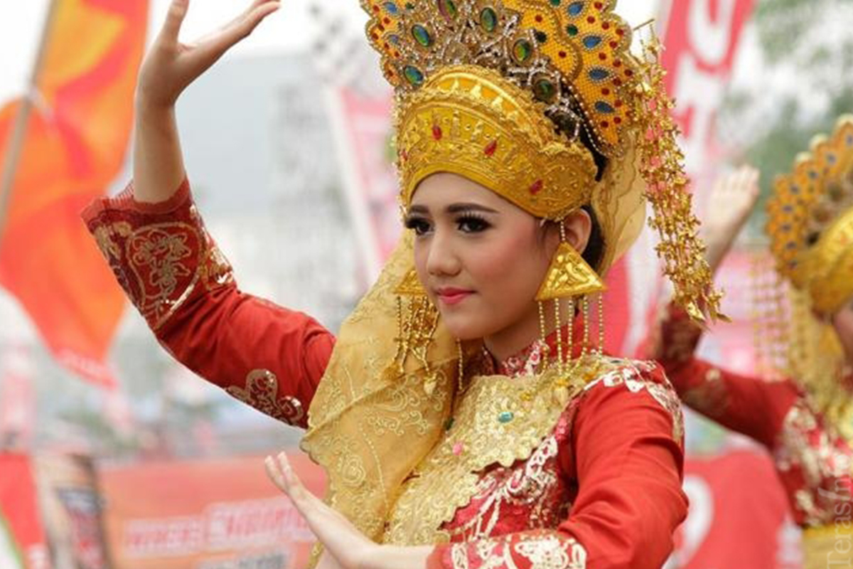 Riau Province : Thrilling Pacu Jalur Festival 2018 at Kuantan Singingi