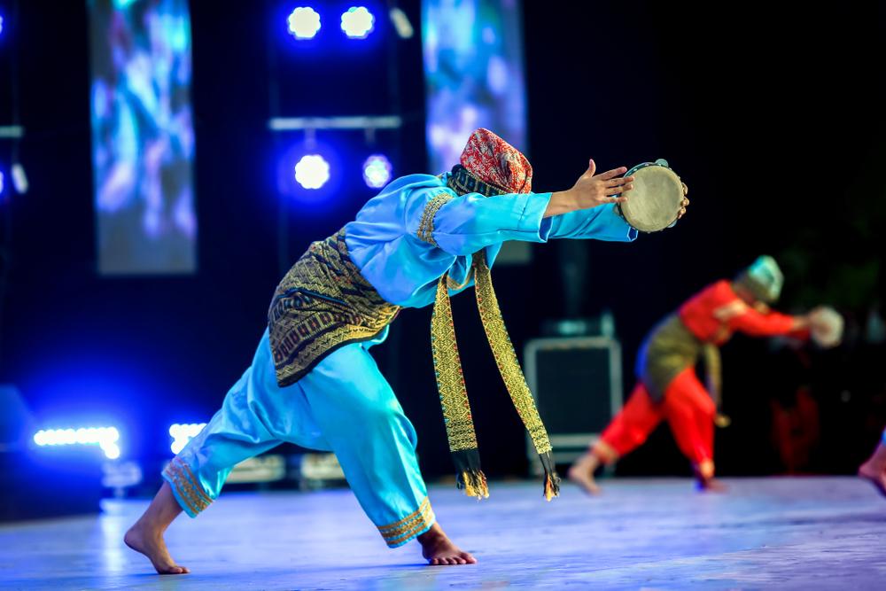 Tari Adok: Tradisi Tari Leluhur Minangkabau