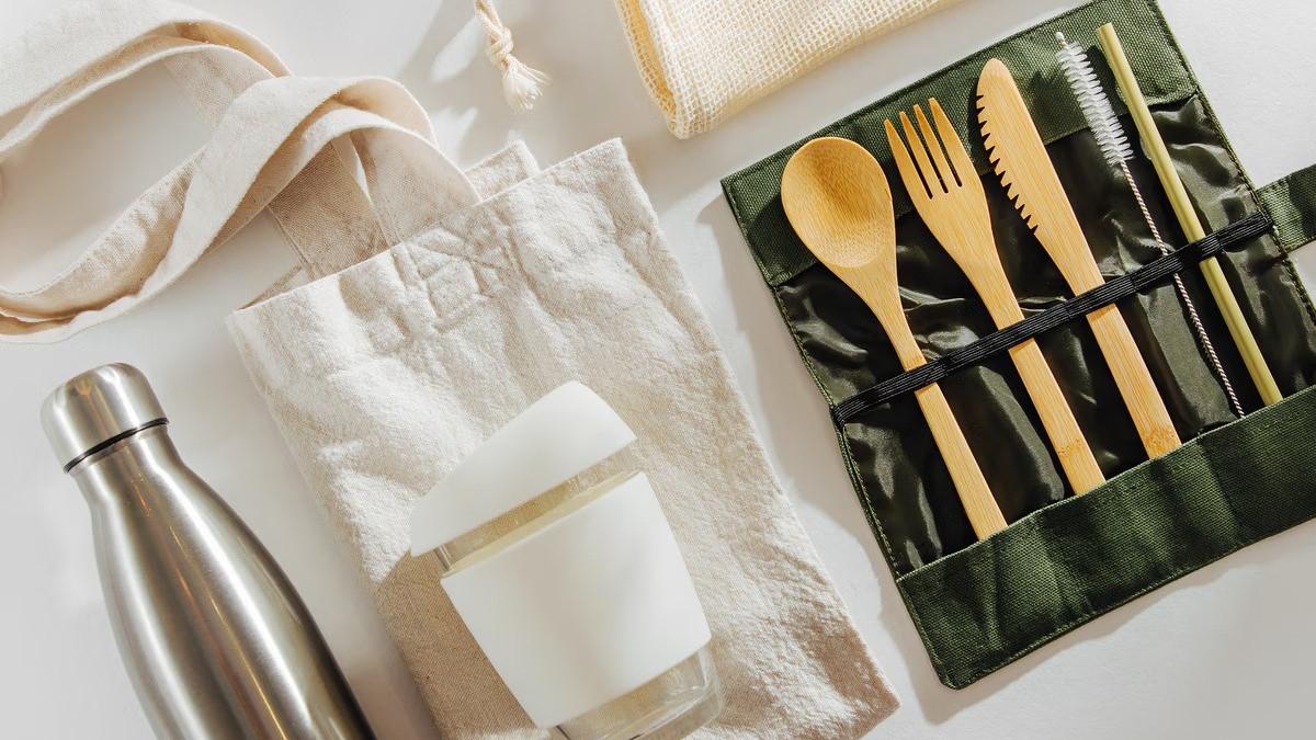 9 Tips Asyik Jadi Wisatawan Ramah Lingkungan