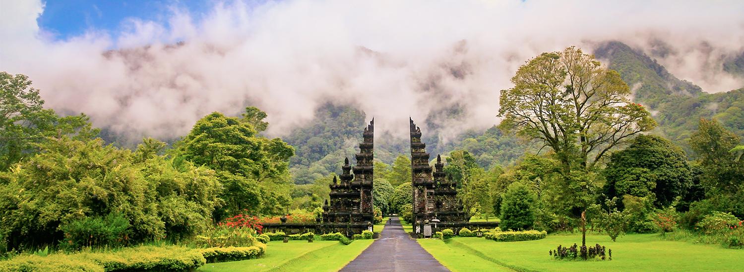 The Latest Status of the Evacuation Process for Tourists Following the Eruption of Mount Lewotobi