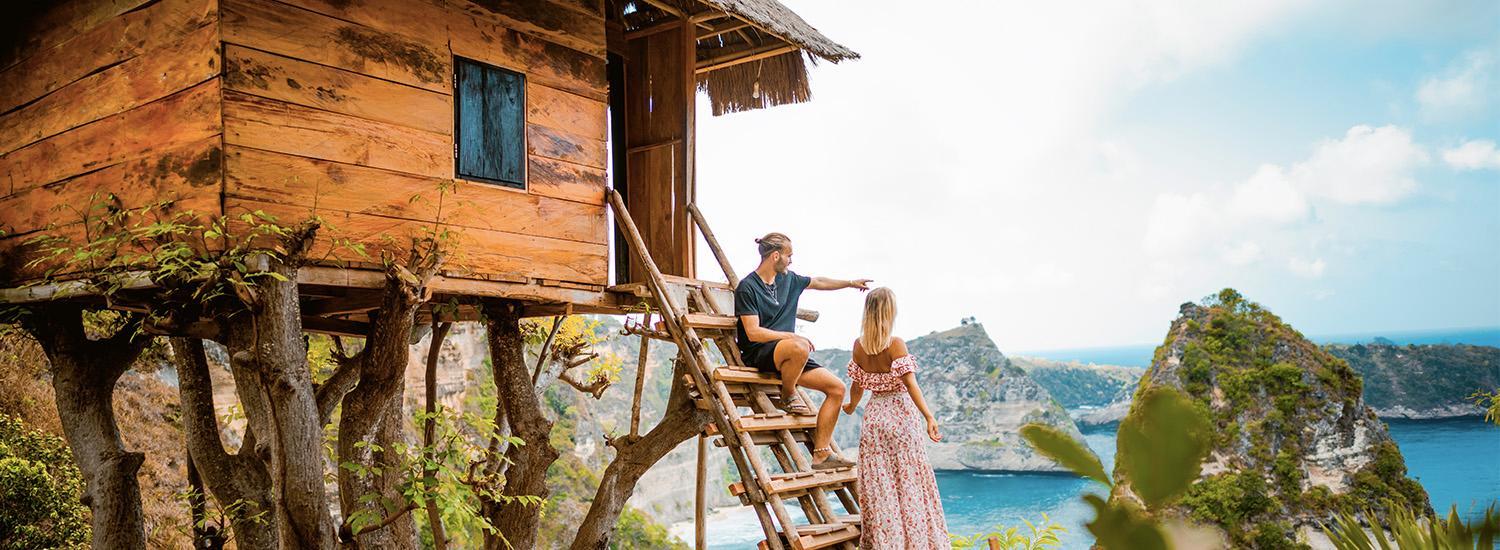 The Latest Status of the Evacuation Process for Tourists Following the Eruption of Mount Lewotobi