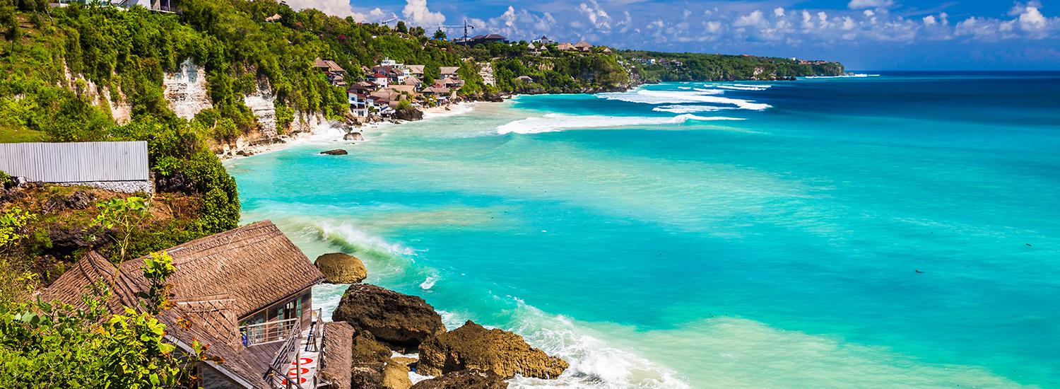 The Latest Status of the Evacuation Process for Tourists Following the Eruption of Mount Lewotobi