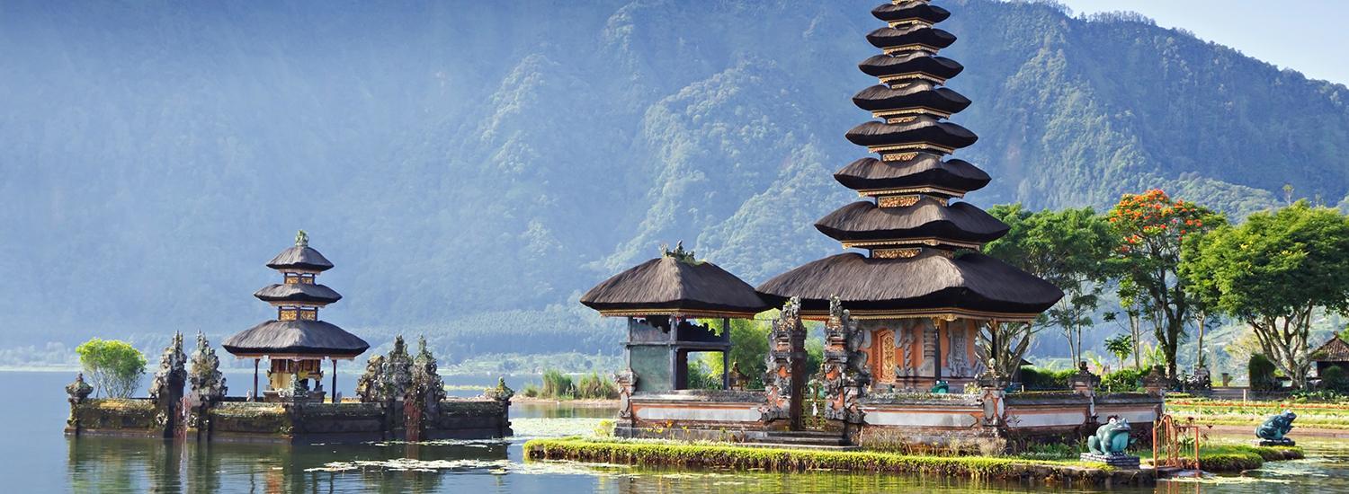 The Latest Status of the Evacuation Process for Tourists Following the Eruption of Mount Lewotobi