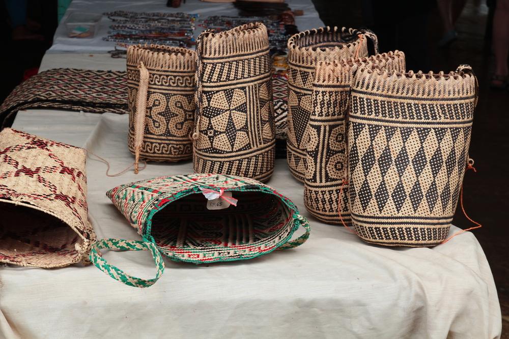 Anjat Kalimantan Timur: Tas Tradisional Dayak