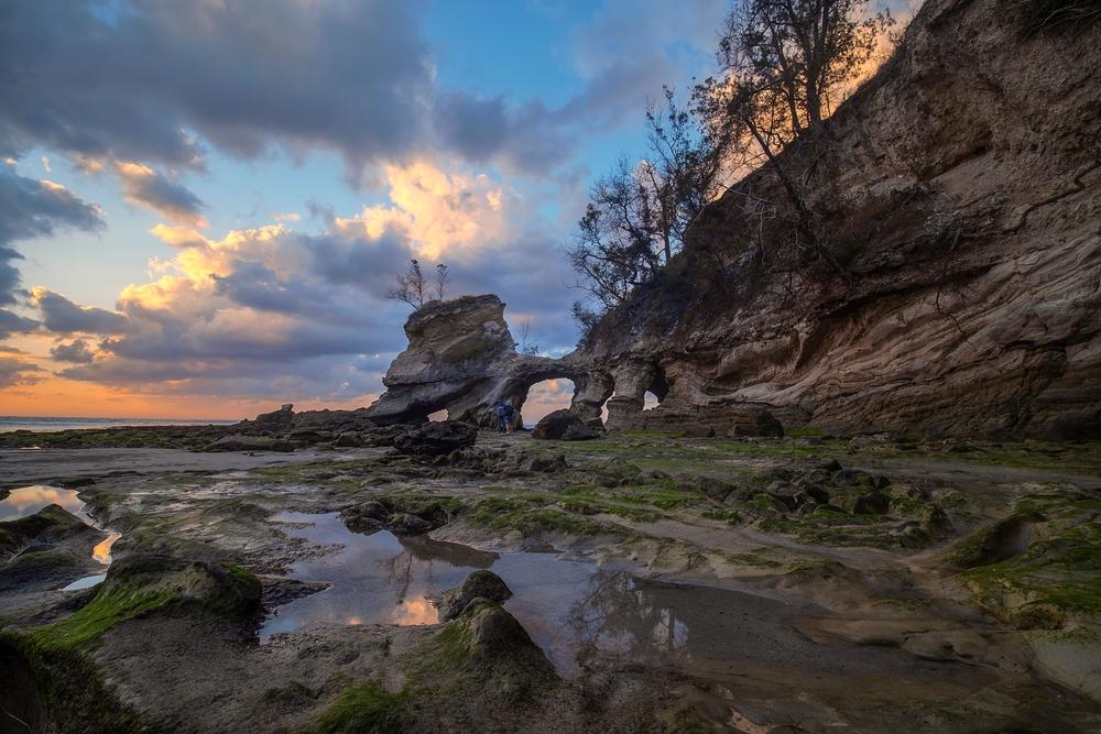 Pantai Watuparunu: Keindahan Alam Tersembunyi di Sumba