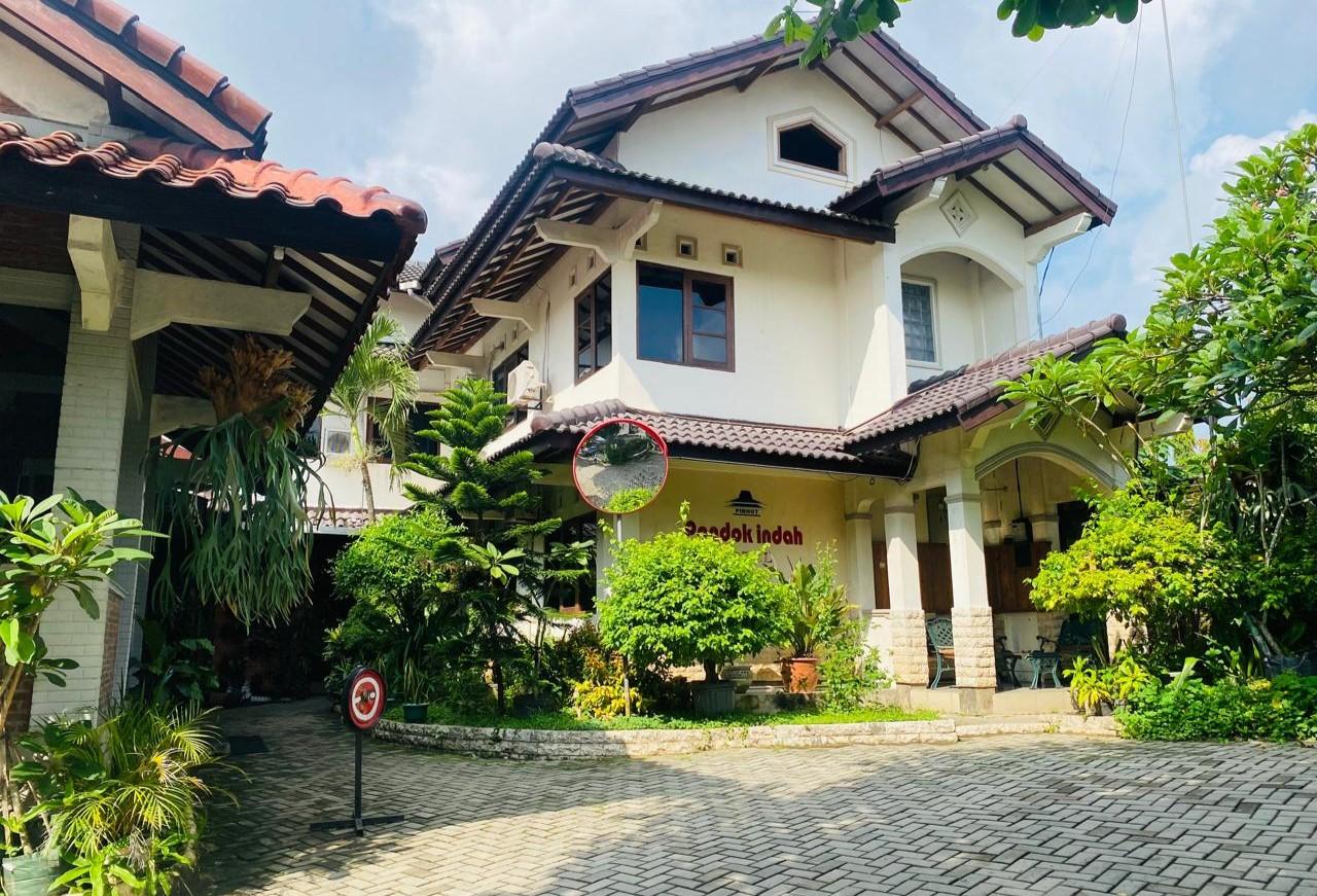 Pondok Indah Hotel