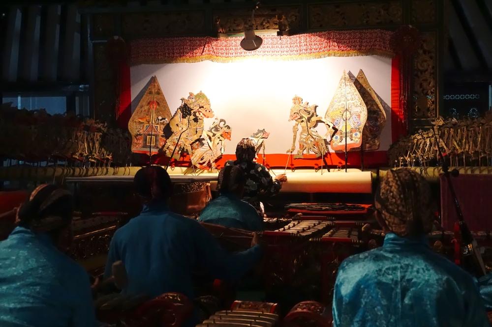 Mengenal Wayang Kulit dari Sejarah hingga Nilai Budayanya 