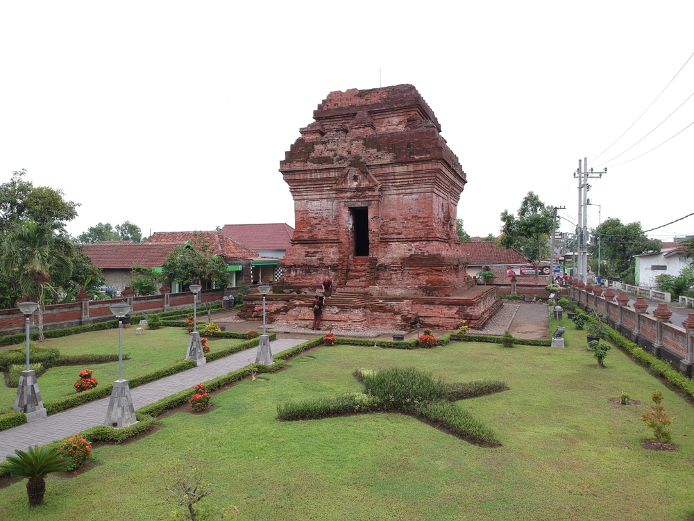 帕里寺，满者伯夷王国的独特建筑遗产