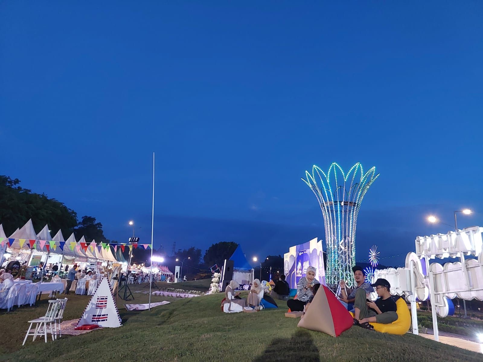 Batam Wonderfood & Art Ramadhan