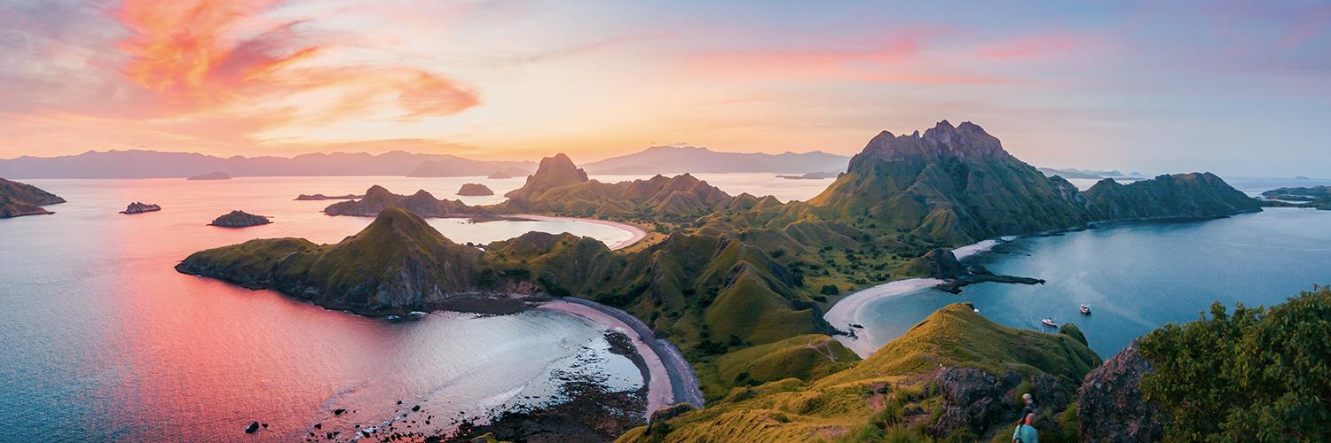 The Latest Status of the Evacuation Process for Tourists Following the Eruption of Mount Lewotobi