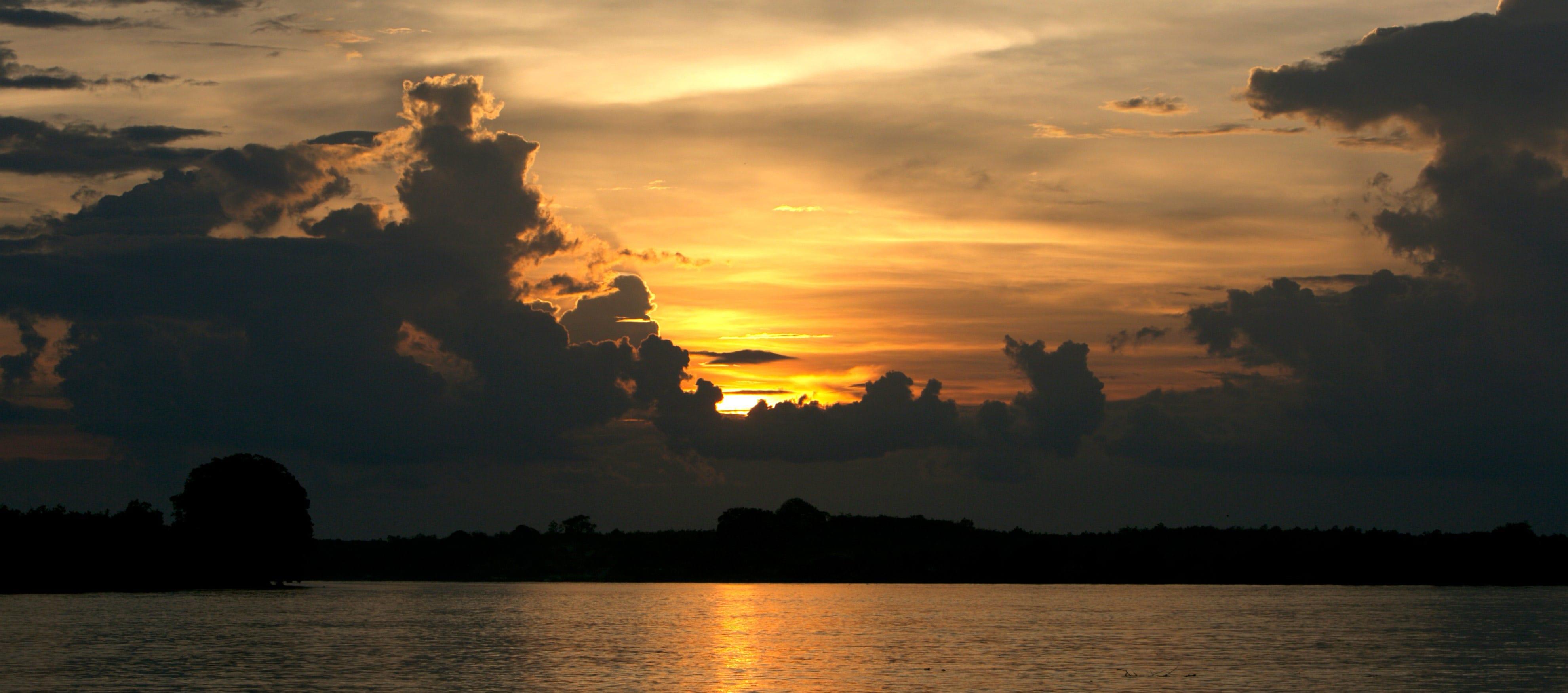 palembang - musi river0