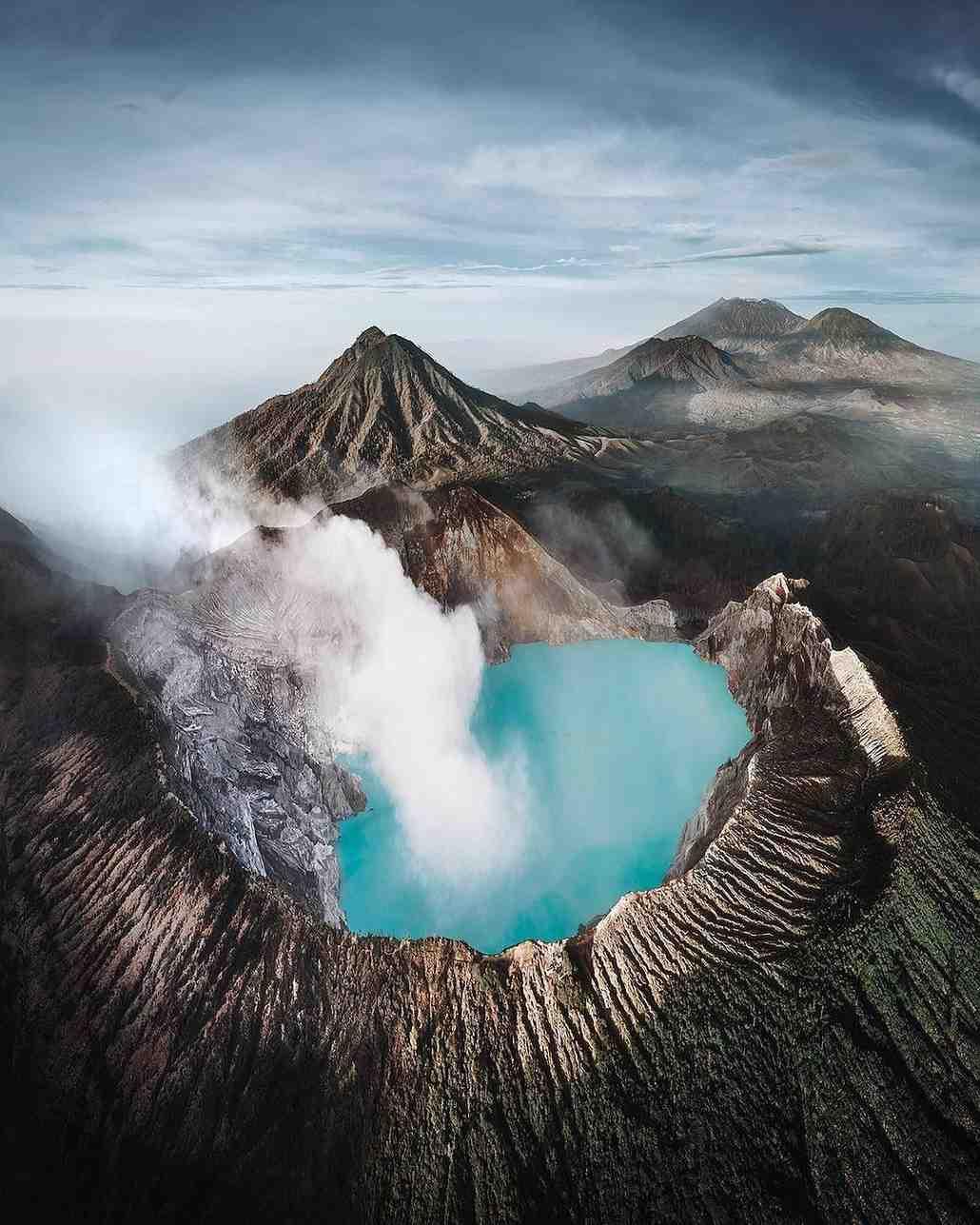 The Latest Status of the Evacuation Process for Tourists Following the Eruption of Mount Lewotobi