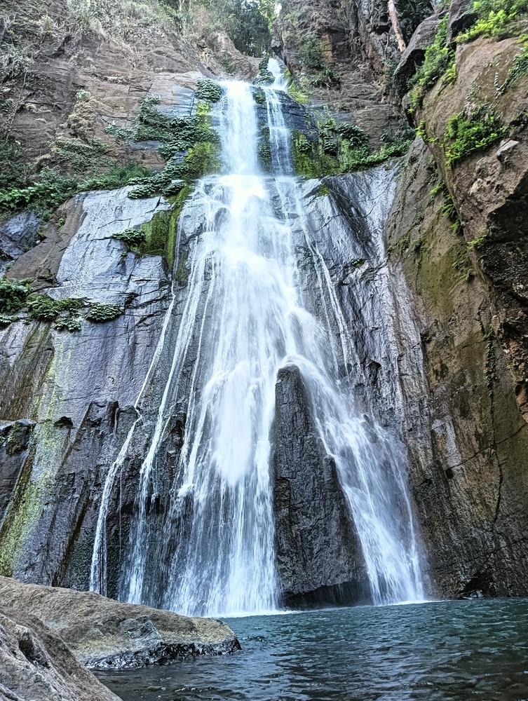 Keindahan Air Terjun Mataru yang Belum Banyak Orang Tahu