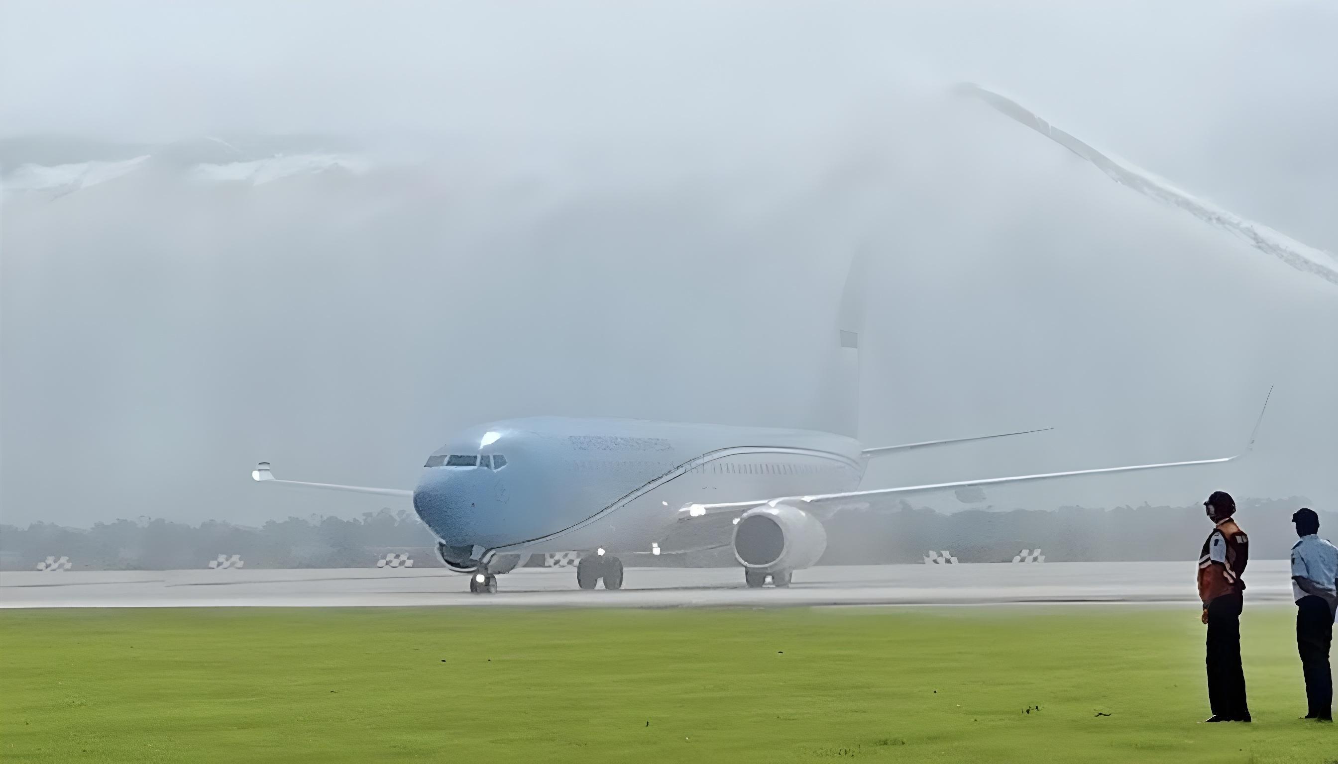 The Latest Status of the Evacuation Process for Tourists Following the Eruption of Mount Lewotobi