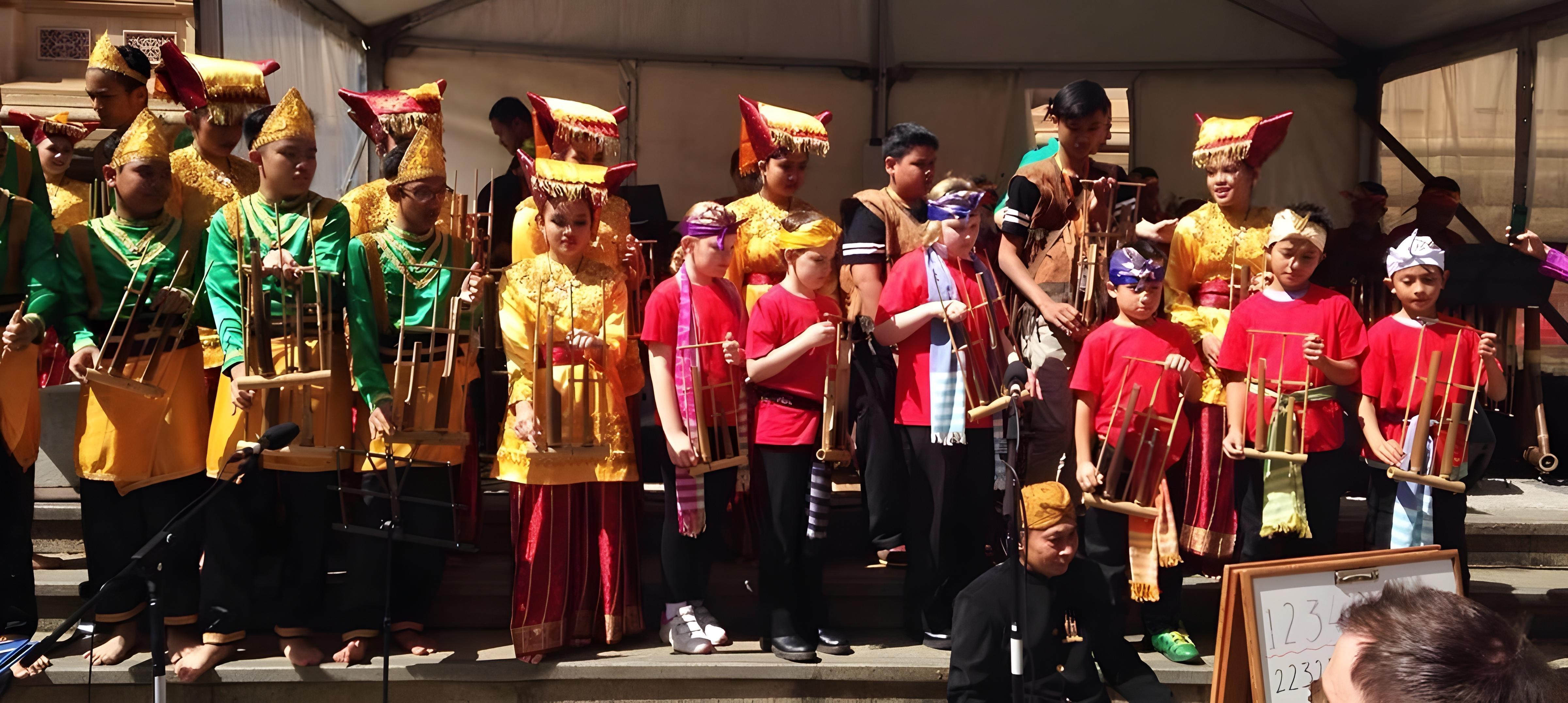 The Latest Status of the Evacuation Process for Tourists Following the Eruption of Mount Lewotobi