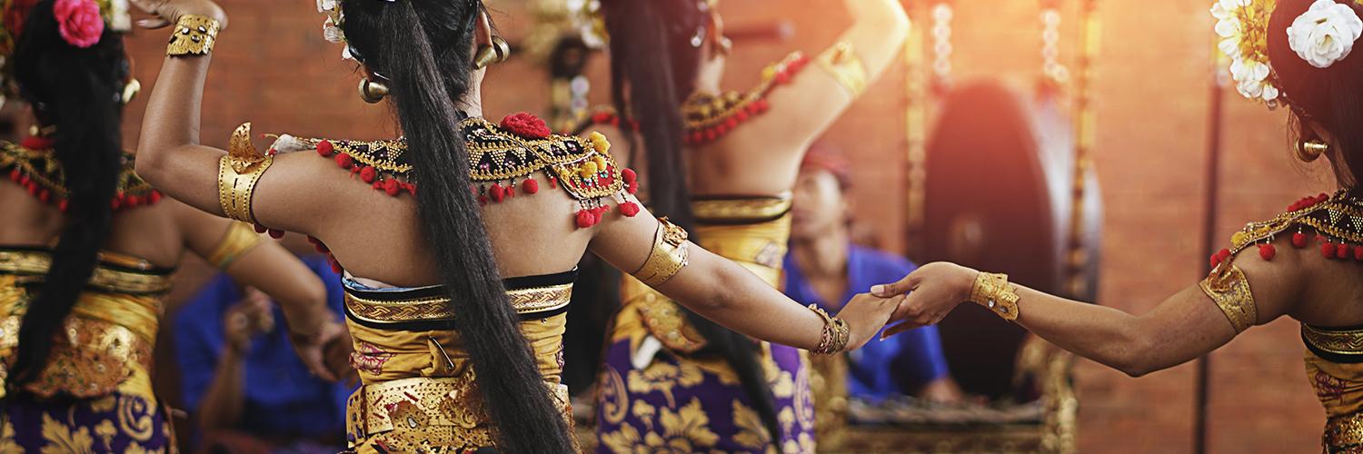 The Latest Status of the Evacuation Process for Tourists Following the Eruption of Mount Lewotobi