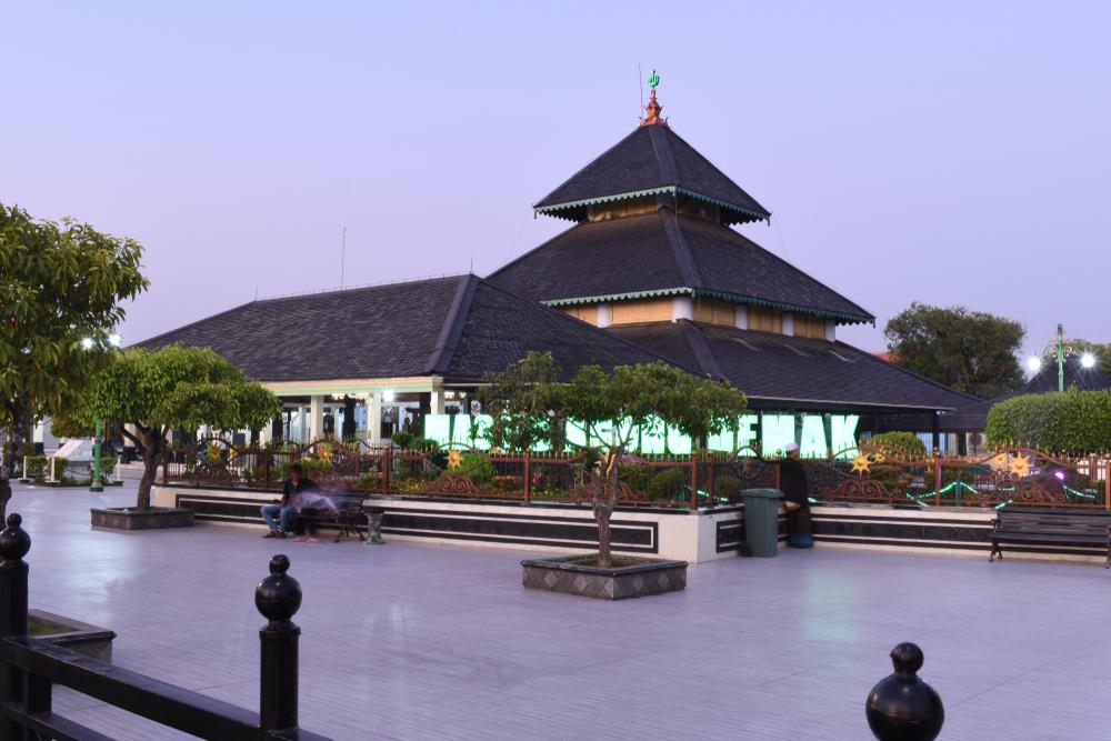 The Great Mosque of Demak: A Silent Witness to the Spread of Islam on Java
