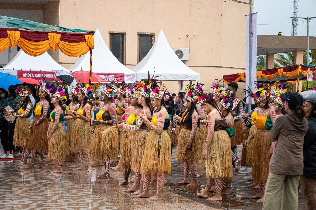 Timika Inside Festival of Art