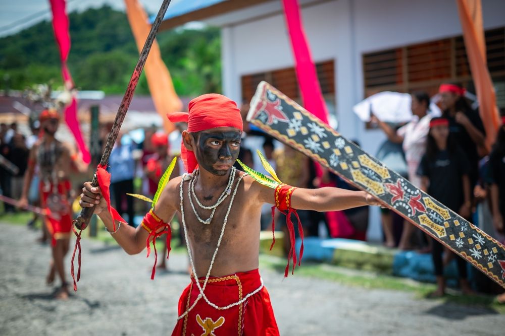 Parang Salawaku, Senjata dan Perisai Kebanggaan Maluku