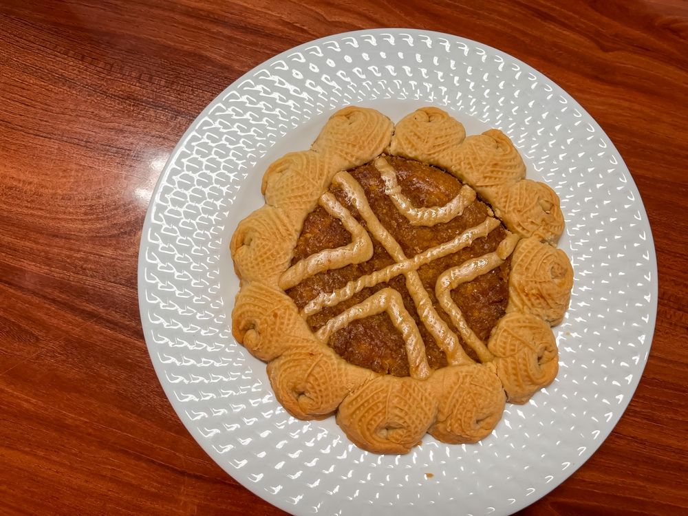 Kue Bay Tat: Kue Tart Tradisional Khas Bengkulu
