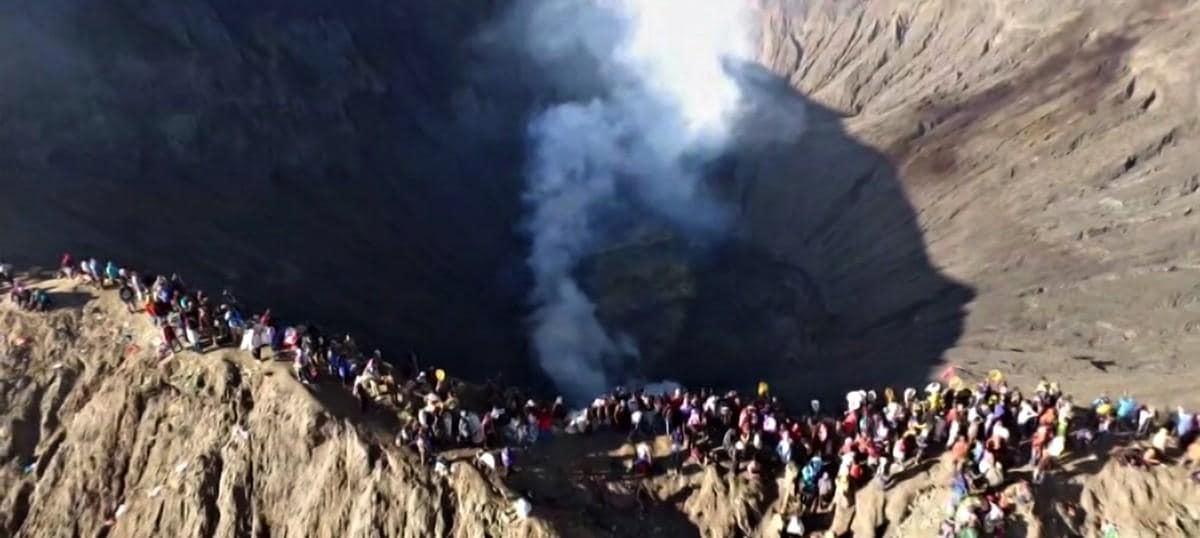 The Latest Status of the Evacuation Process for Tourists Following the Eruption of Mount Lewotobi