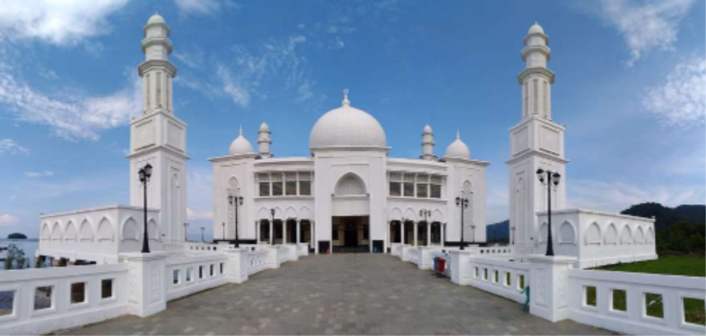 Masjid Agung Oesman Al-Khair