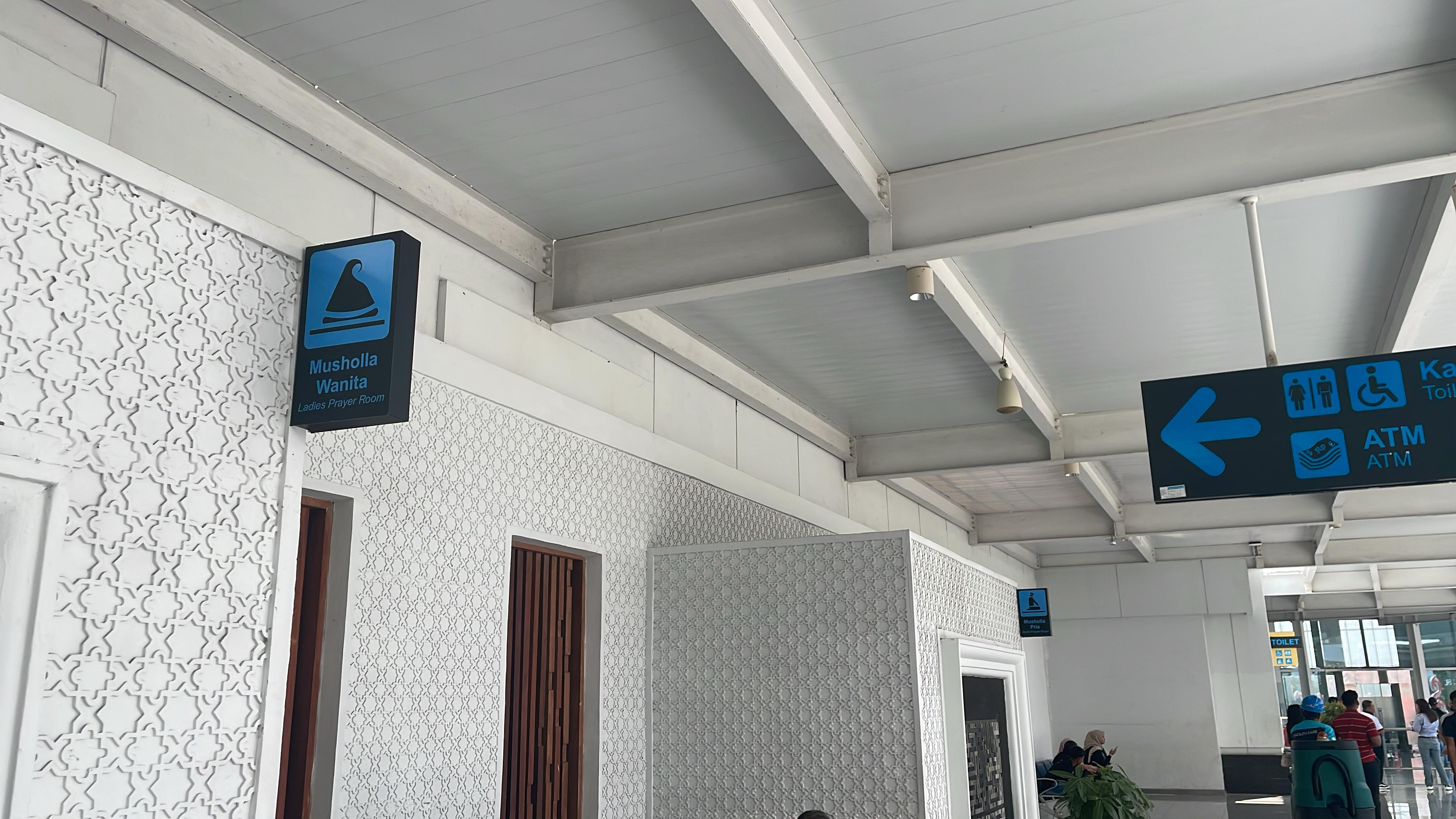 Jenderal Ahmad Yani International Airport 