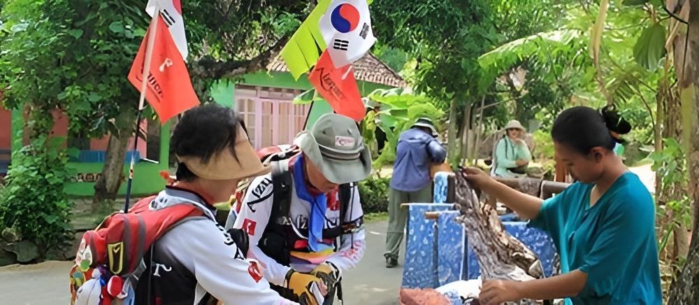 The Latest Status of the Evacuation Process for Tourists Following the Eruption of Mount Lewotobi