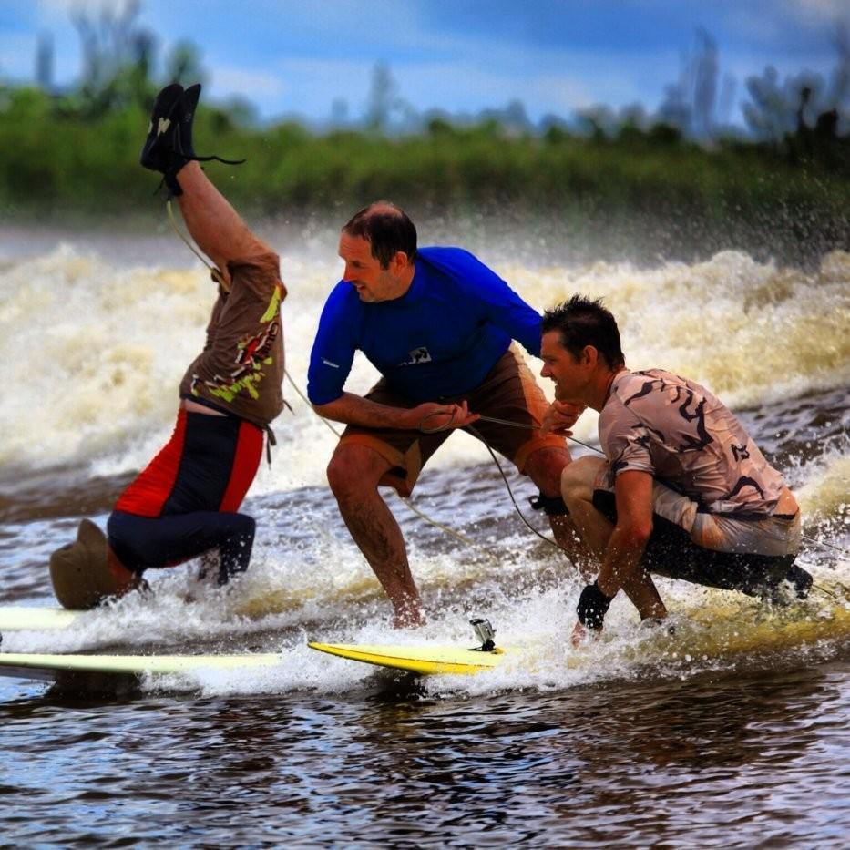 The Latest Status of the Evacuation Process for Tourists Following the Eruption of Mount Lewotobi