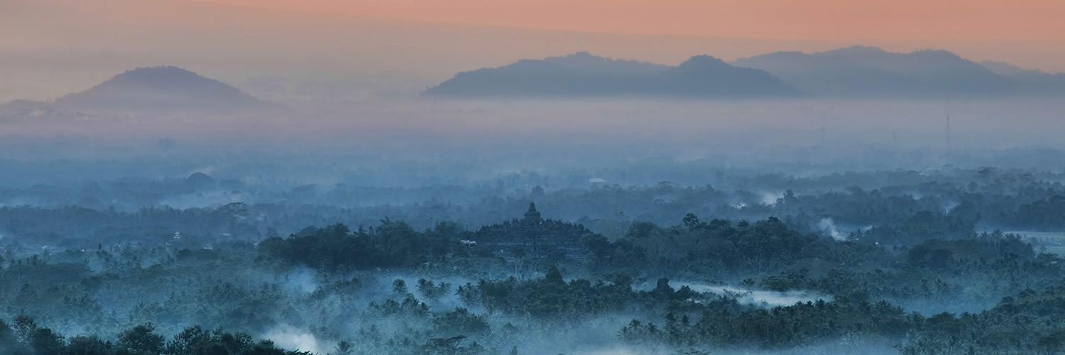 Enjoying Beautiful Sunsets and the World’s Largest Buddhist Temple in Karangrejo