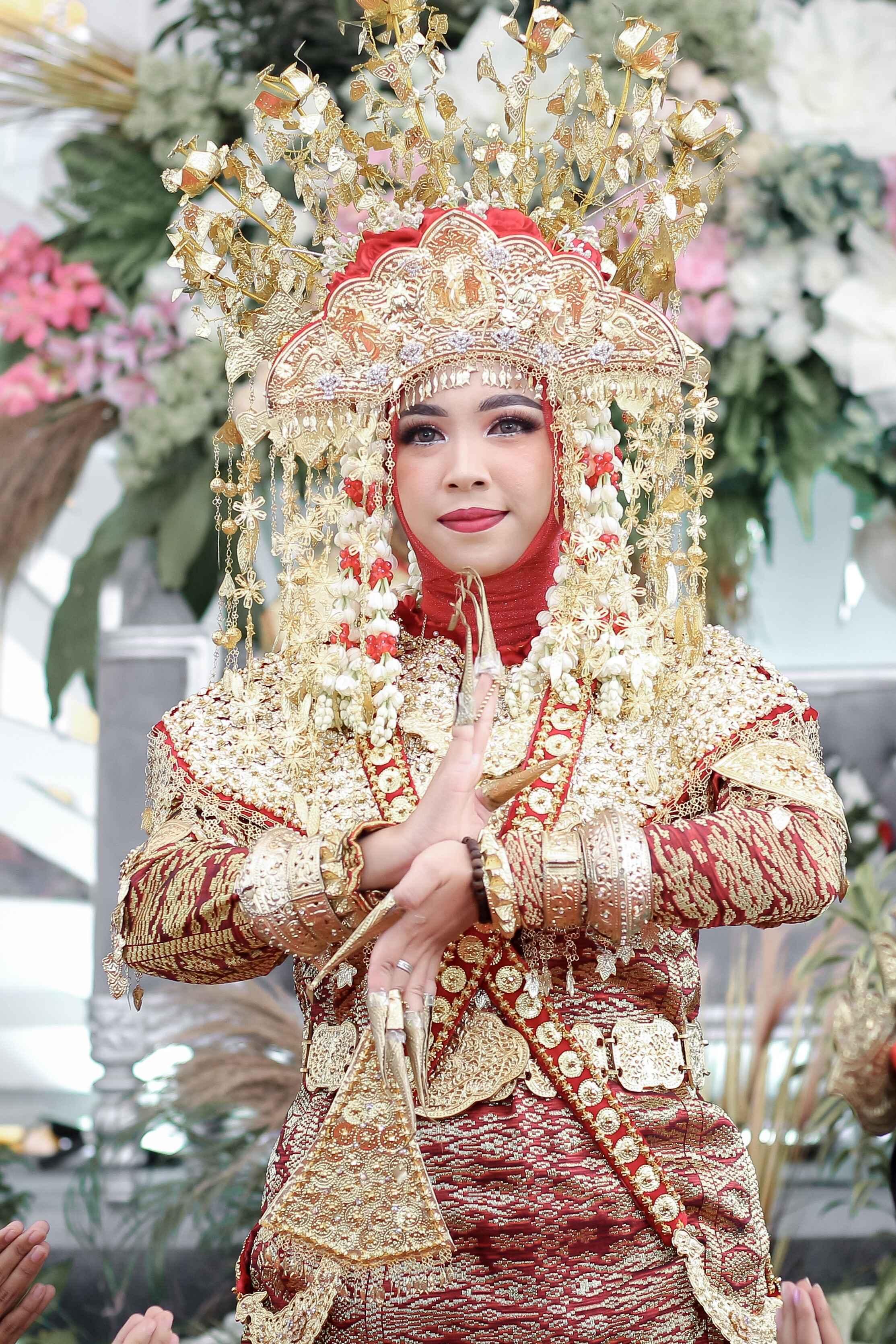 Traditional Clothing: A Cultural Heritage Rich in Meaning