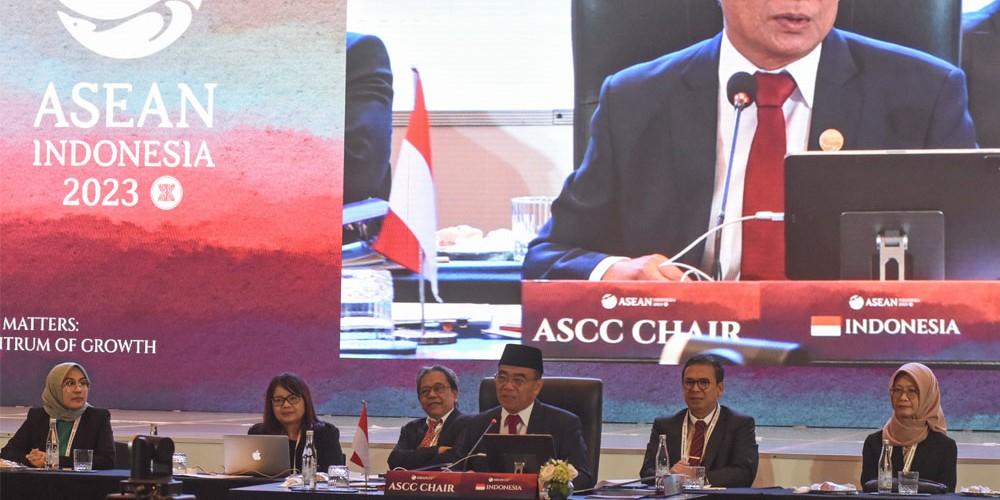 The Latest Status of the Evacuation Process for Tourists Following the Eruption of Mount Lewotobi