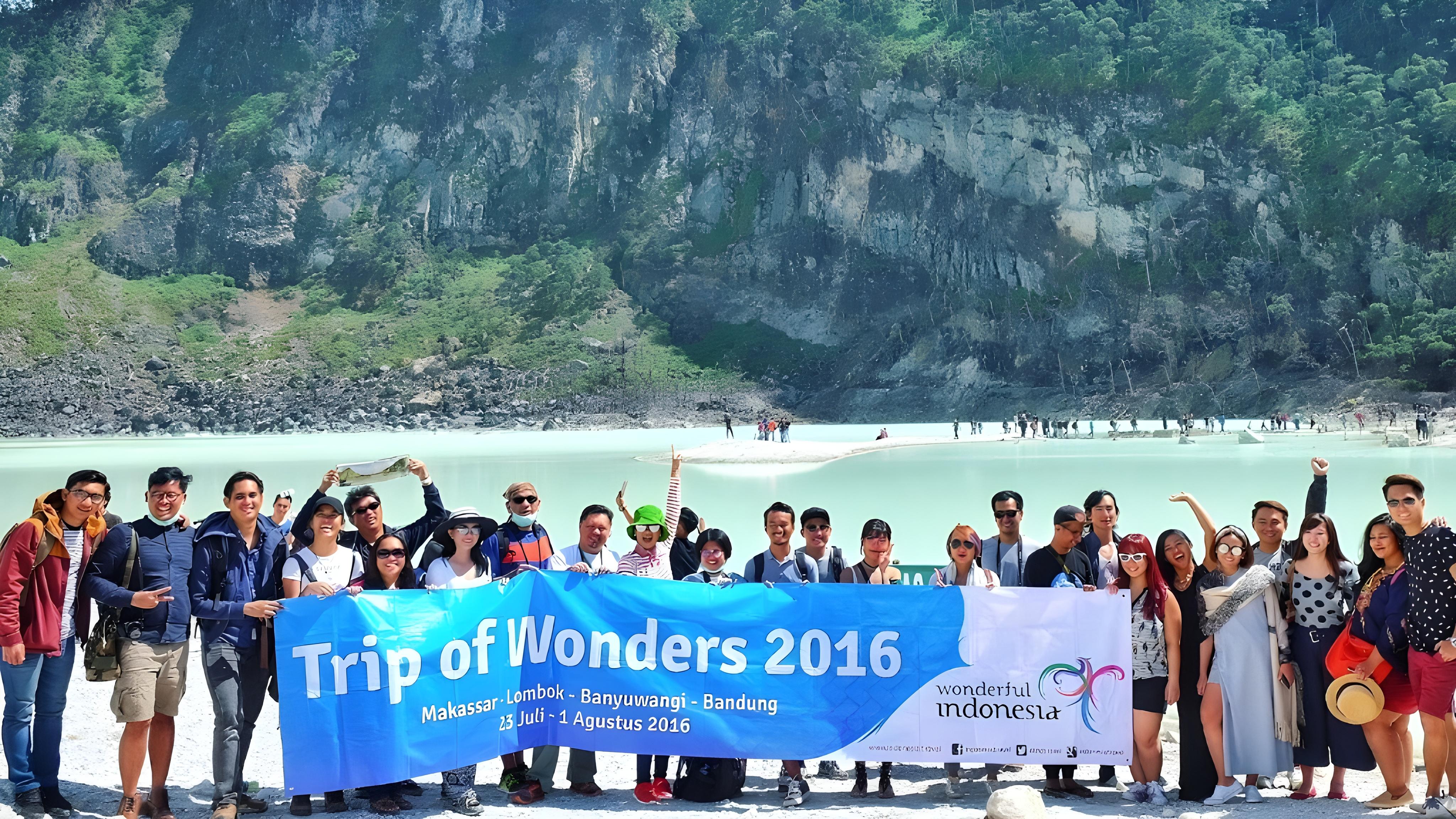 The Latest Status of the Evacuation Process for Tourists Following the Eruption of Mount Lewotobi