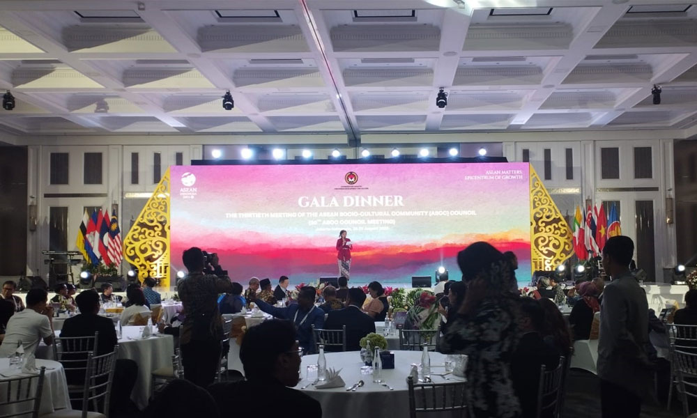 rujak-dan-soto-manjakan-lidah-delegasi-30th-ascc