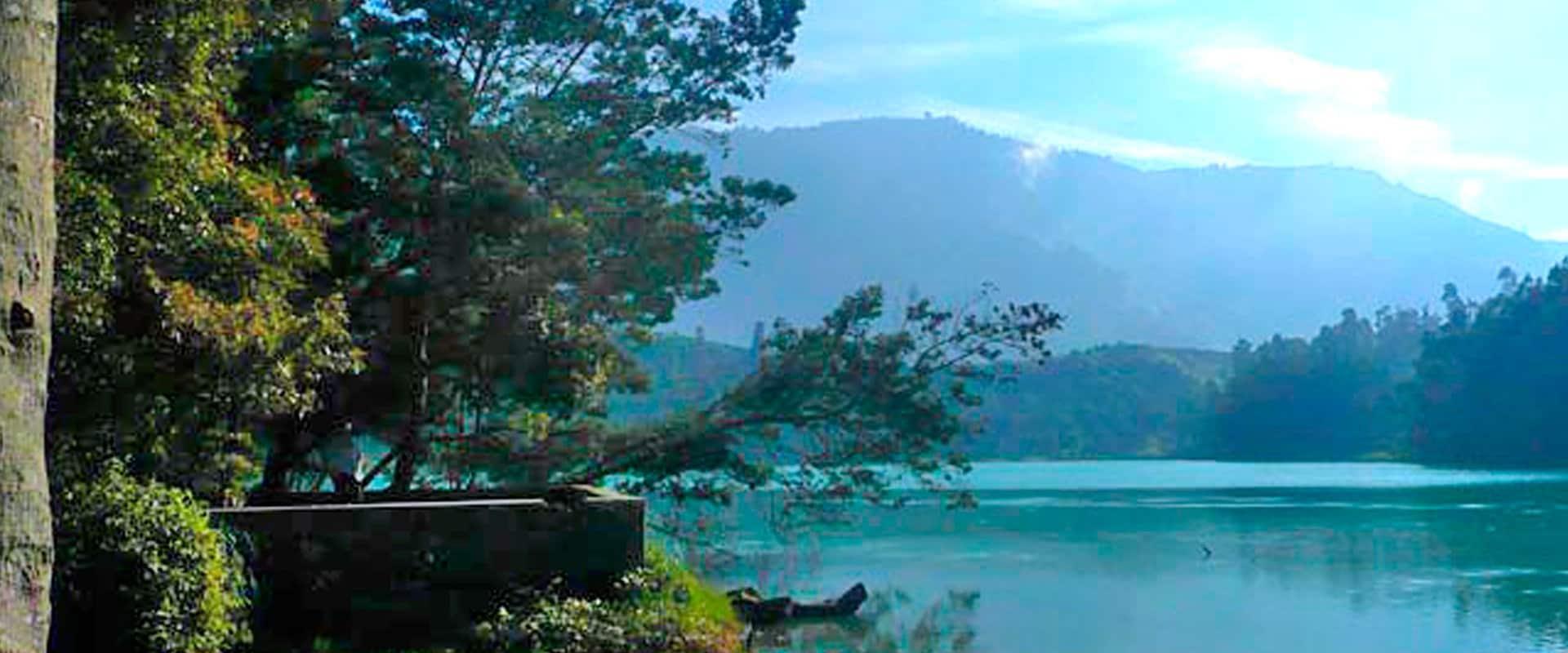 dieng-plateau---telaga-warna
