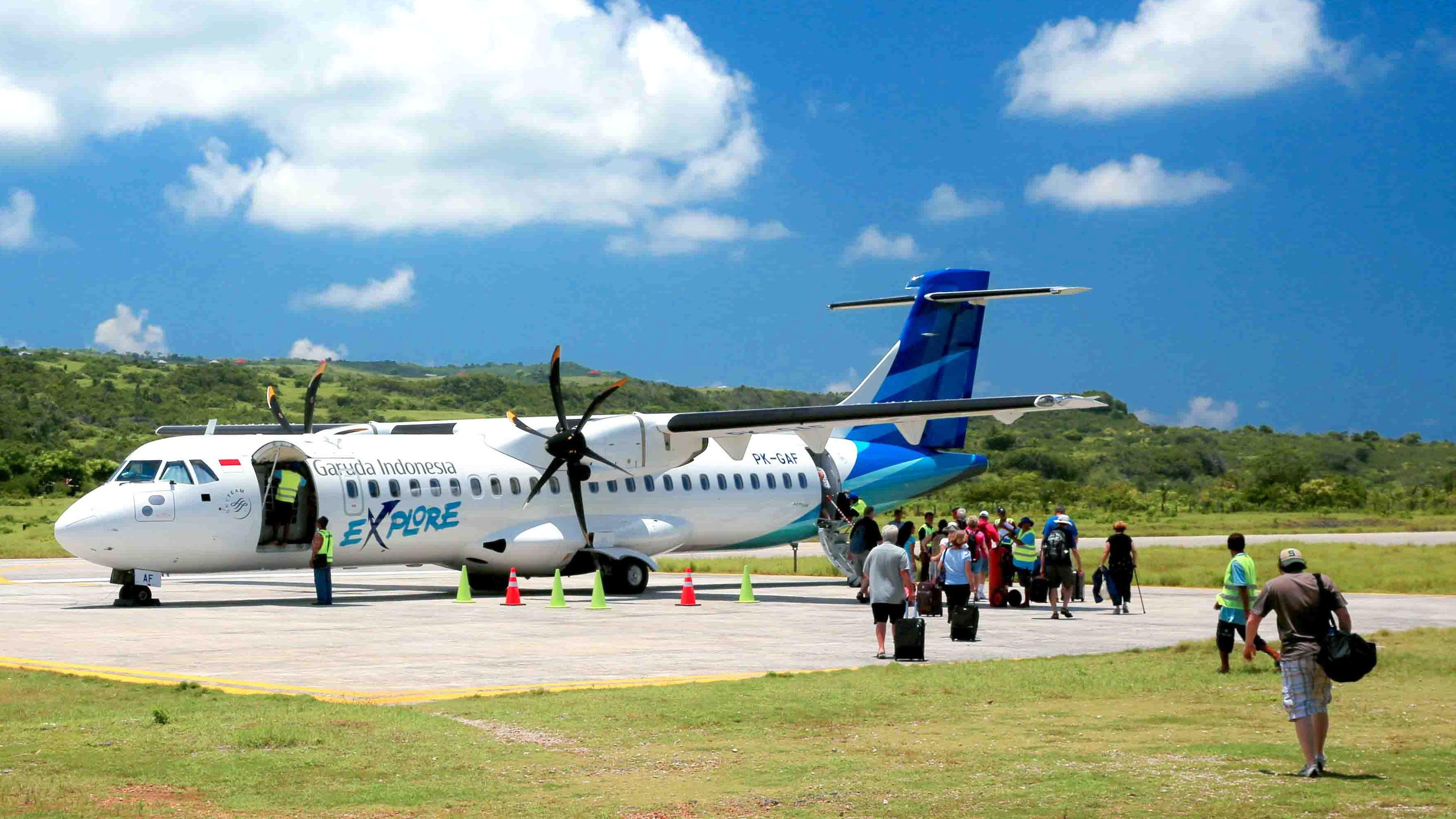 The Latest Status of the Evacuation Process for Tourists Following the Eruption of Mount Lewotobi