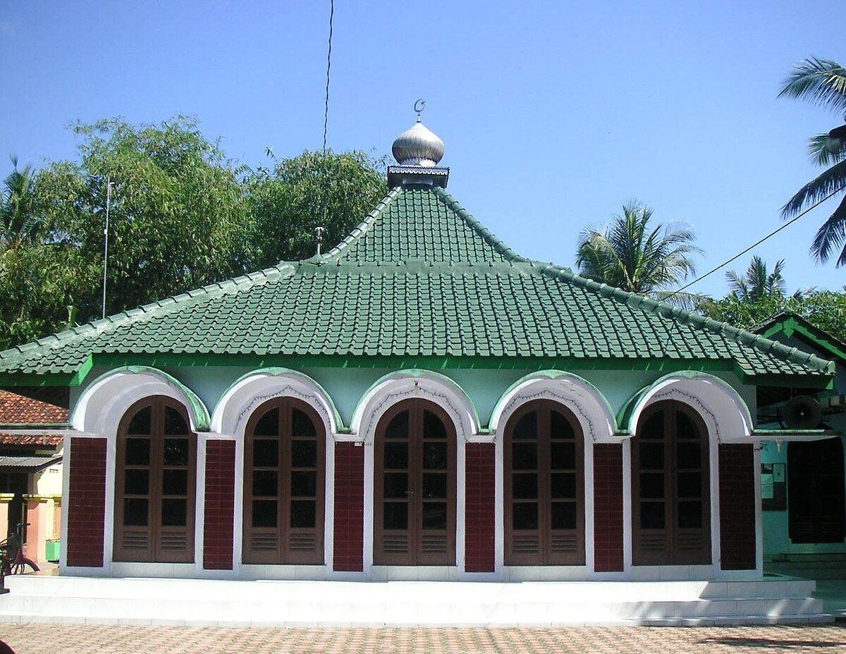 Saka Tunggal Mosque