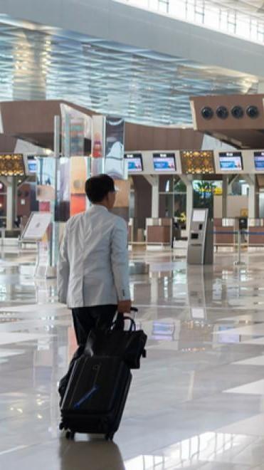 The Latest Status of the Evacuation Process for Tourists Following the Eruption of Mount Lewotobi