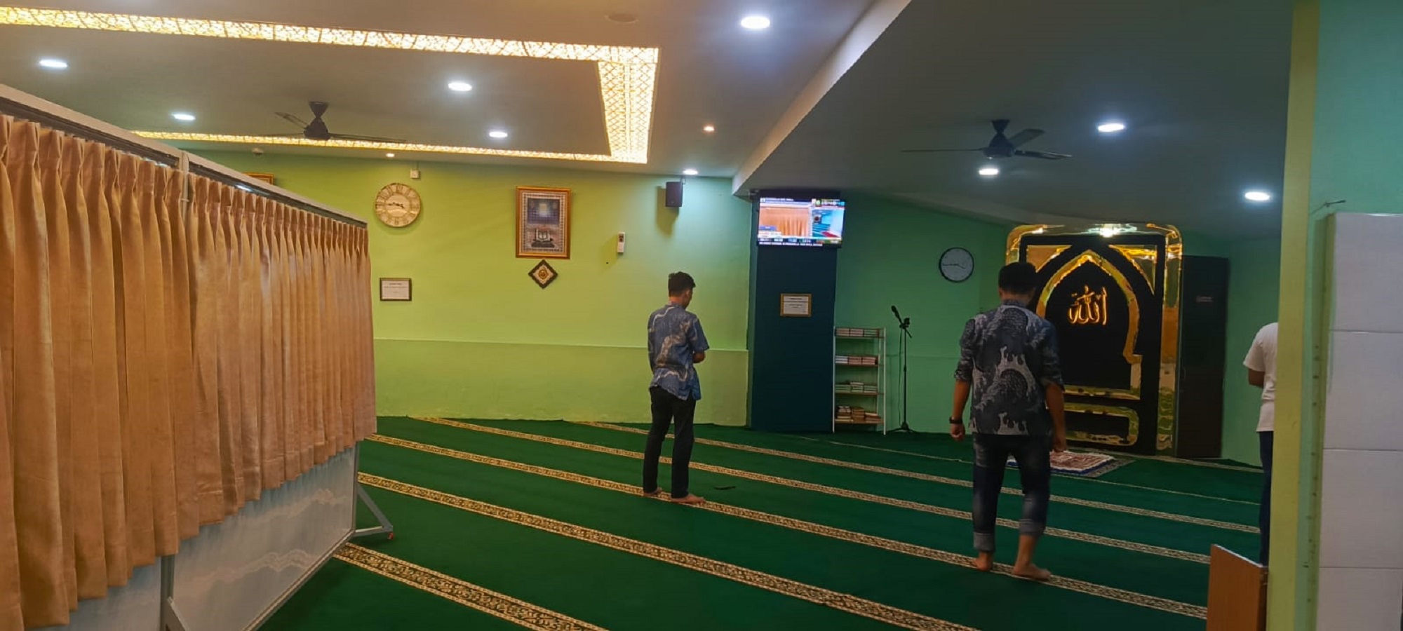 Batam City Square (BCS)