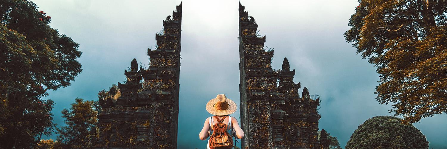 The Latest Status of the Evacuation Process for Tourists Following the Eruption of Mount Lewotobi