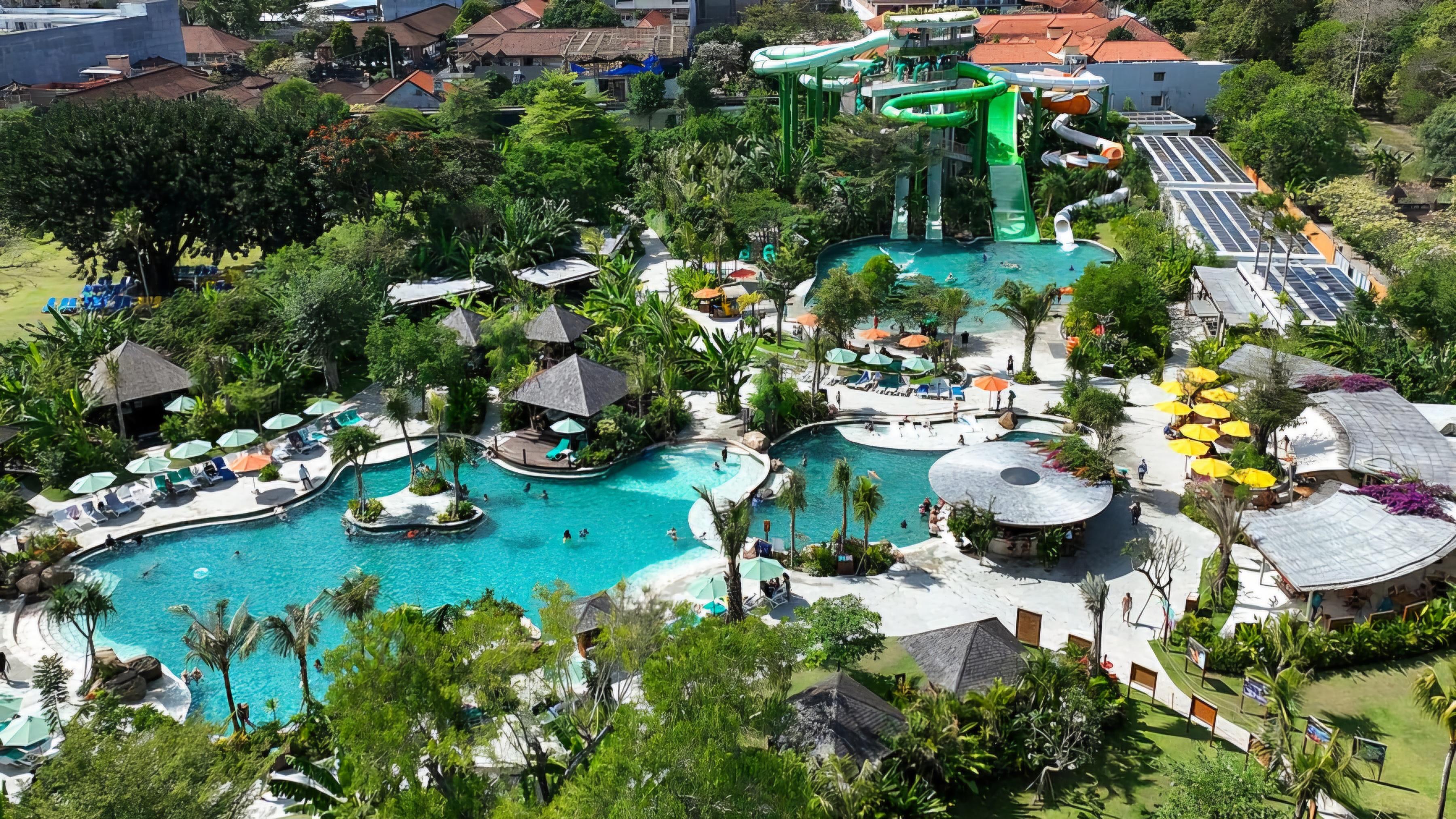 The Latest Status of the Evacuation Process for Tourists Following the Eruption of Mount Lewotobi