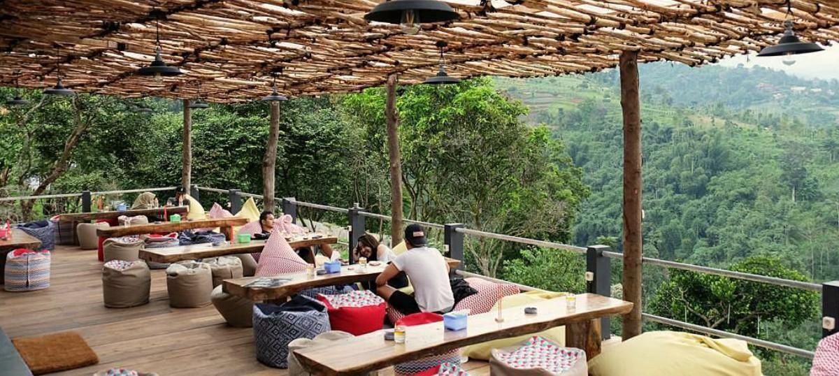 8 erstaunliche zur&uuml;ck zu Natur Caf&eacute;s in Bandung